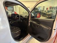 Used Vauxhall Combo Sportive 100 HP (73 kW) 2020 White Van