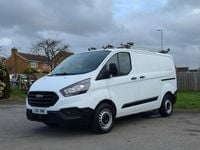 Used Ford Transit Custom 105 HP (77 kW) 2018 White Van