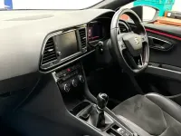 Usata Seat Leon Black Edition 150 CV (110 kW) 2020 Grigio Station wagon