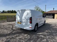Used Ford Transit Custom Limited 136 HP (100 kW) 2025 White Van