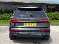New Audi SQ7 Comfort 507 HP (372 kW) 2026 Black SUV