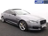 Usado Jaguar XJ R-Sport 300 HP (220 kW) 2016 Cinzento Sedan