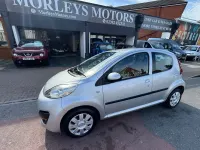 Second-hand Peugeot 107 Active 68 CP (50 kW) 2014 Argintiu Hatchback
