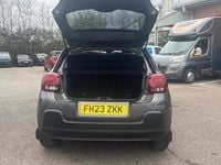 Begagnad Citroën C3 PureTech 110 HK (80 kW) 2023 Grå Halvkombi
