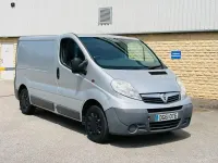 Used Vauxhall Vivaro 115 HP (84 kW) 2011 Silver MPV