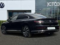 Usado VW Arteon R-line 150 HP (110 kW) 2023 Preto Citadino