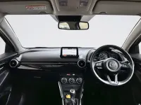 Usado Mazda 2 90 HP (66 kW) 2020 Prateado Citadino