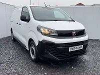 Used Vauxhall Vivaro S 120 HP (88 kW) 2024 White MPV