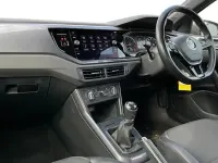 Used VW Polo SE 95 HP (69 kW) 2020 White Hatchback