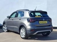 Usado VW T-Cross SE 95 HP (69 kW) 2020 Cinzento SUV