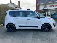 used Citroën C3 Picasso 1.2 PURETECH PLATINUM EURO 6 5DR PETROL FROM 2017 FROM CHORLEY (PR7 5QR) | SPOTICAR