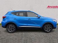 Used MG ZS Exclusive 105 HP (77 kW) 2023 Blue SUV