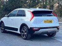 Used Kia Niro 180 HP (132 kW) 2023 White SUV
