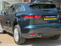 Used Jaguar F-Pace Portfolio 180 HP (132 kW) 2016 Green SUV