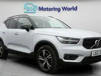 Used Volvo XC40 R-Design 163 HP (119 kW) 2021 Silver SUV