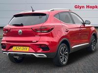 Used MG ZS Exclusive 111 HP (81 kW) 2024 Red Hatchback