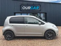 Used Skoda Citigo Colour Edition 60 HP (44 kW) 2018 Silver Hatchback