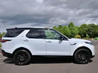 Used Land Rover Discovery HSE Dynamic 2022 White SUV