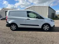 Used Ford Transit Courier Trend 100 HP (73 kW) 2018 White Van