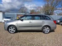 Used Skoda Fabia 86 HP (63 kW) 2008 Beige Estate