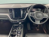 Used Volvo XC60 Momentum 190 HP (139 kW) 2020 Black SUV