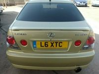 Used Lexus IS200 153 HP (112 kW) 2004 Sedan