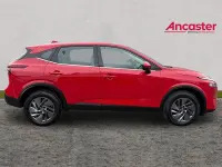Used Nissan Qashqai Acenta Premium 158 HP (116 kW) 2023 Red SUV