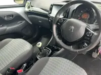 Used Peugeot 108 Collection 72 HP (52 kW) 2021 Silver Hatchback