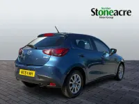 Usado Mazda 2 90 HP (66 kW) 2019 Azul Citadino