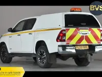 Used Toyota HiLux 150 HP (110 kW) 2023 White Pickup