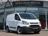 Used Ford Transit Custom 105 HP (77 kW) 2016 White Van