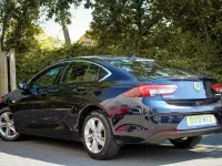 Used Vauxhall Insignia 2018 Blue Hatchback