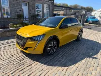 Used Peugeot e-208 GT-line 100 kW (136 HP) 2020 Yellow Hatchback
