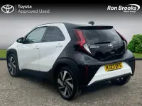 Used Toyota Aygo X 72 HP (52 kW) 2023 White SUV