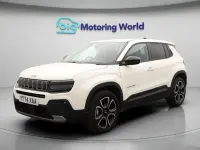 Usado Jeep Avenger Summit 101 HP (74 kW) 2025 Branco SUV