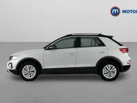 Used VW T-Roc Life 110 HP (80 kW) 2024 SUV
