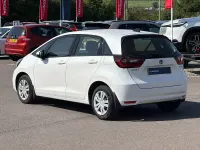 Used Honda Jazz Hybrid 109 HP (80 kW) 2022 White Hatchback