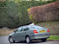 Used Toyota Avensis 2003 Green Hatchback