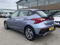 Used Hyundai i20 Advanced 100 HP (73 kW) 2024 Meta blue Hatchback