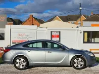Used Vauxhall Insignia 160 HP (117 kW) 2012 Silver Hatchback