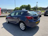Used Vauxhall Astra 115 HP (84 kW) 2012 Blue Hatchback