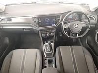 Used VW T-Roc SE 115 HP (84 kW) 2019 White SUV
