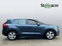 Używany Volvo XC40 Momentum 163 KM (119 kW) 2020 Niebieski SUV