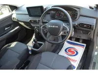 Used Dacia Jogger Extreme 110 HP (80 kW) 2024 Green MPV