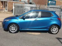 Used Mazda 2 84 HP (61 kW) 2012 Blue Hatchback