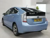 Used Toyota Prius 2014 Blue Hatchback