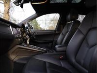 Used Porsche Macan 241 HP (177 kW) 2020 Blue SUV