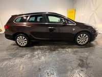 Used Vauxhall Astra 165 HP (121 kW) 2013 Brown Estate