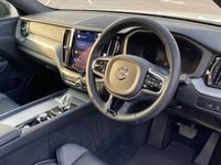 Used Volvo XC60 Plus 350 HP (257 kW) 2023 White SUV