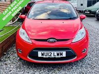 Used Ford Fiesta Zetec 81 HP (59 kW) 2012 Red Hatchback